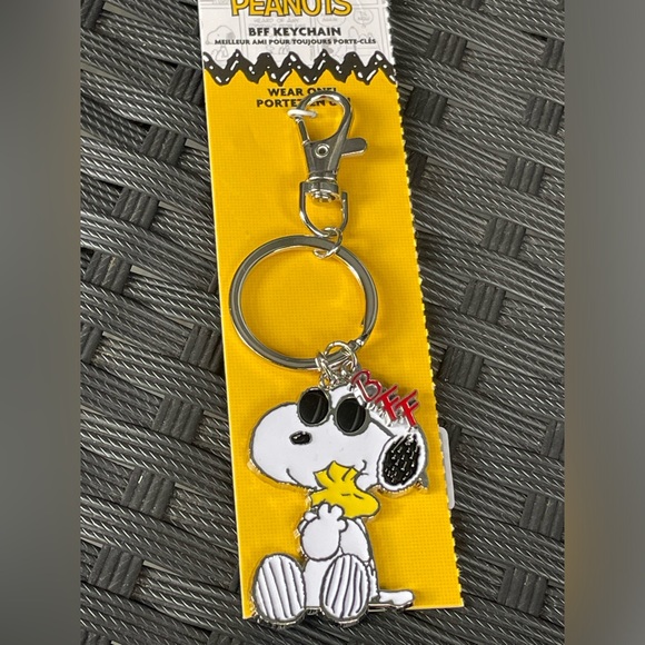 Snoopy Keychain,Peanuts Silver Keychain Clip - Picture 1 of 7